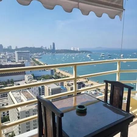 View Talay6 By Blue Ocean Suite Pattaya Room photo