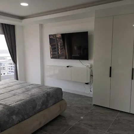 View Talay6 By Blue Ocean Suite Pattaya Exterior photo
