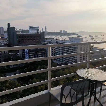 View Talay6 By Blue Ocean Suite Pattaya Exterior photo