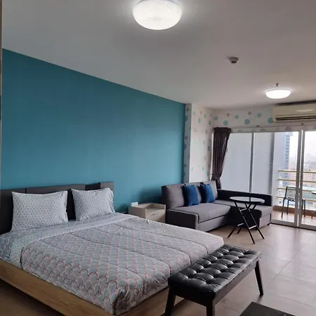 View Talay6 By Blue Ocean Suite Pattaya Room photo